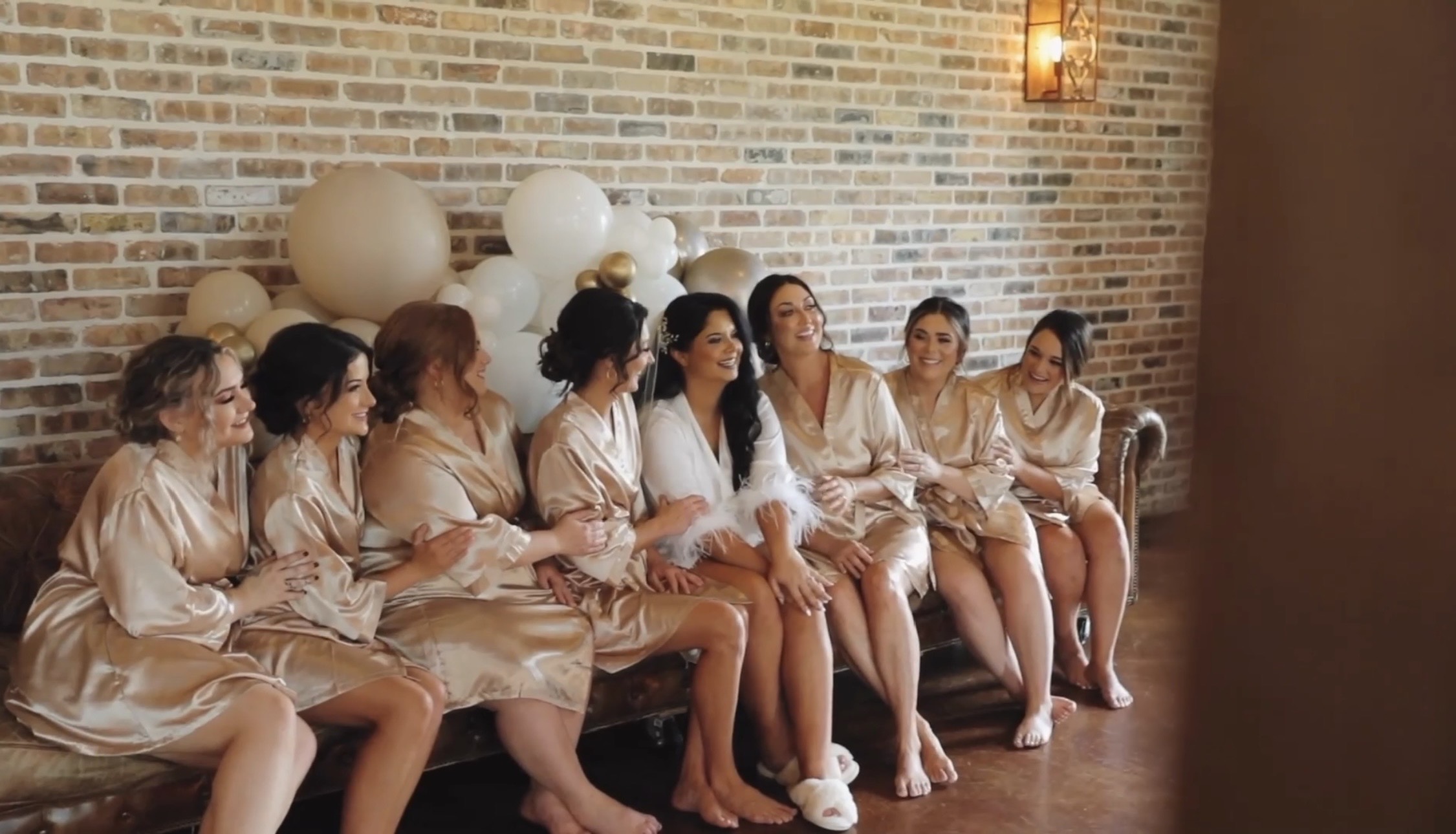 Modern Barn Wedding at The Barn at Bridlewood | Hattiesburg, MS wedding photo